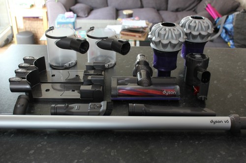 Genuine dyson sv03 - v6,